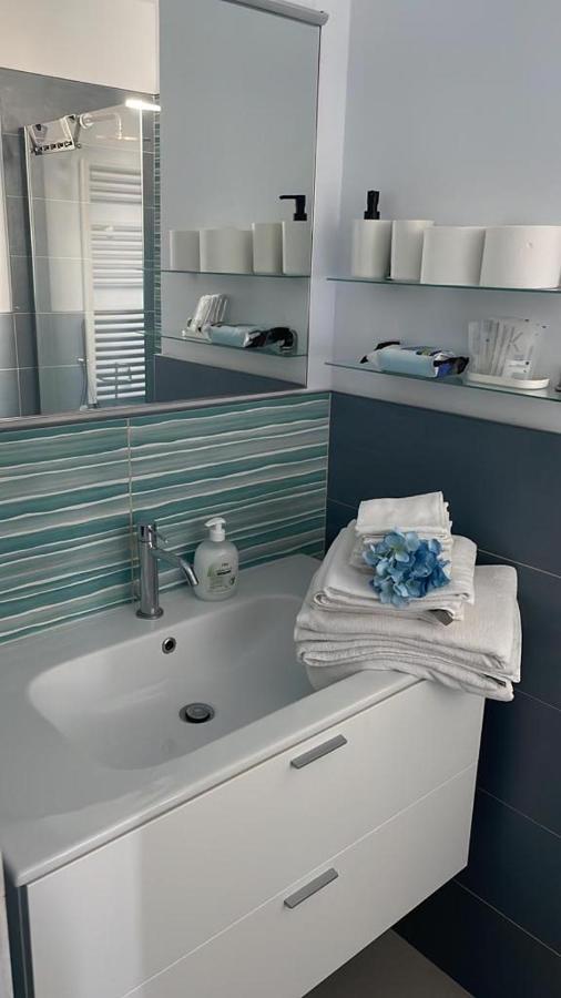 Azzurra House Apartment Марина ди Пиза Екстериор снимка